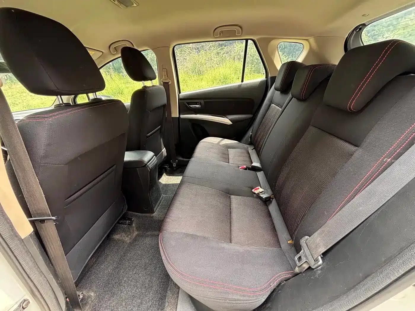 2014 Vitara 1.6L CVT 2WD Entry-level — миниатюра 7