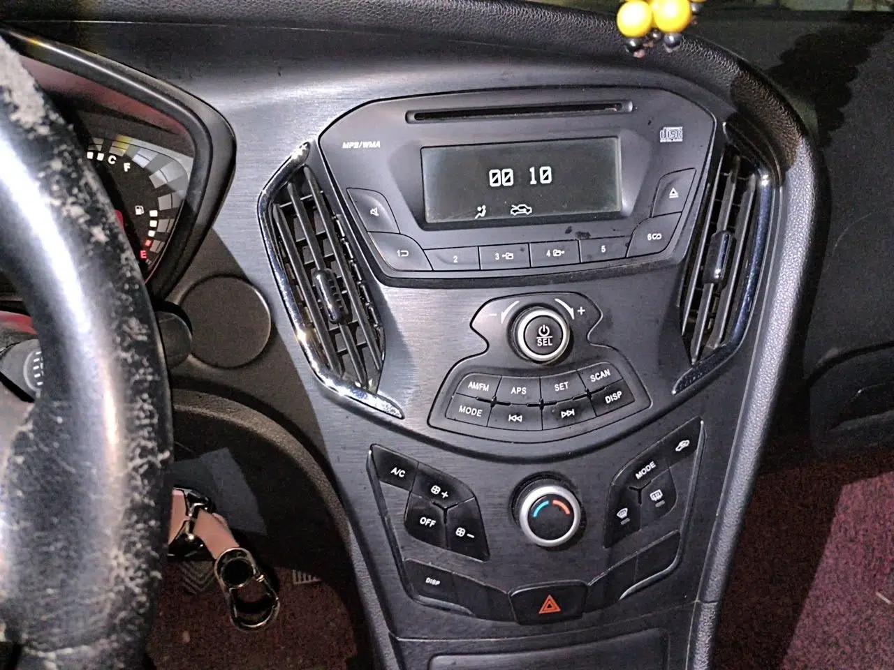 GAC Trumpchi GA3S Vision 2014 1.6L Manual Elite Edition — миниатюра 13