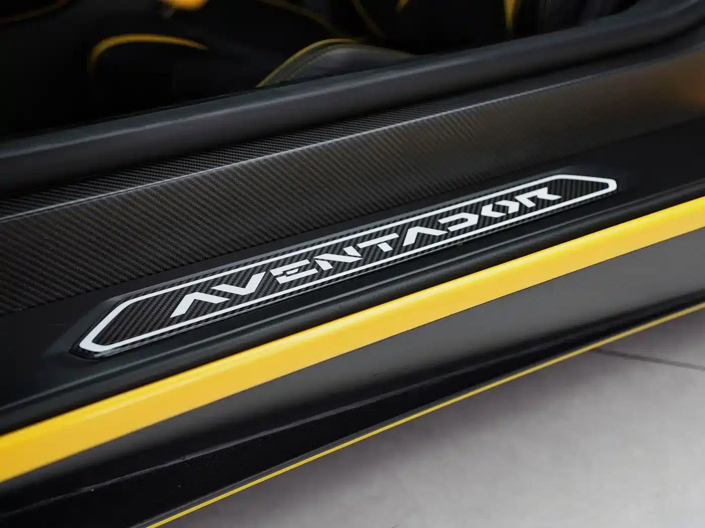 2015 Aventador LP 750-4 Superveloce — миниатюра 29