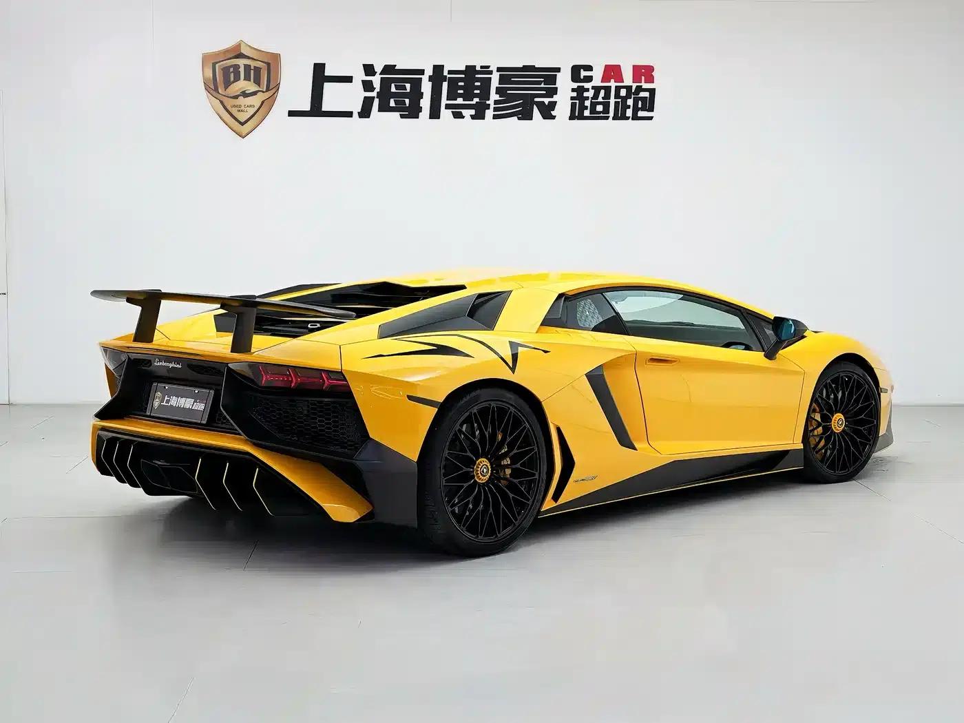 2015 Aventador LP 750-4 Superveloce — миниатюра 8