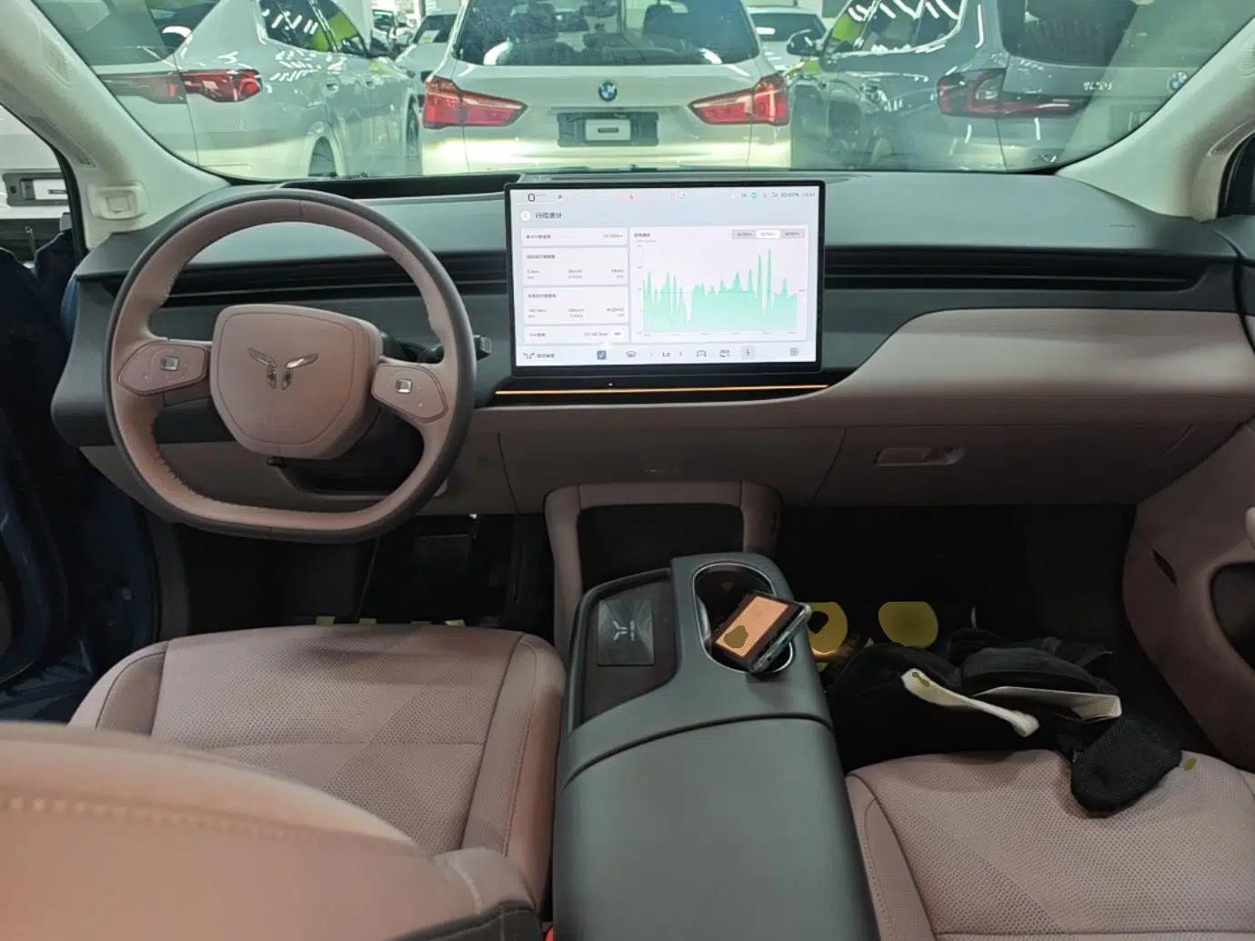 Hongqi Tiangong 06 2025 660 4x4 Smart Selection Edition — миниатюра 12