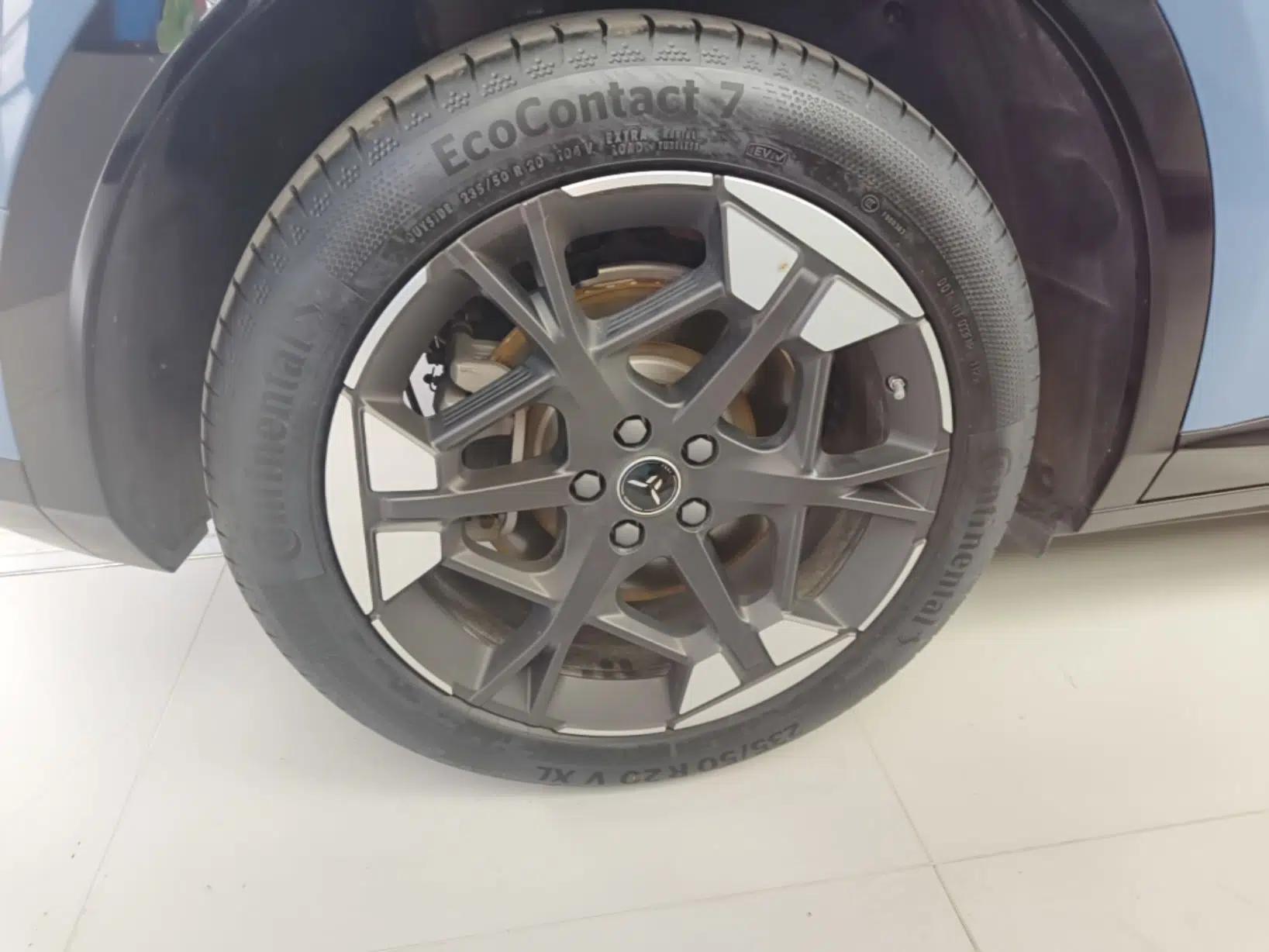 Hongqi Tiangong 06 2025 660 4x4 Smart Selection Edition — миниатюра 11