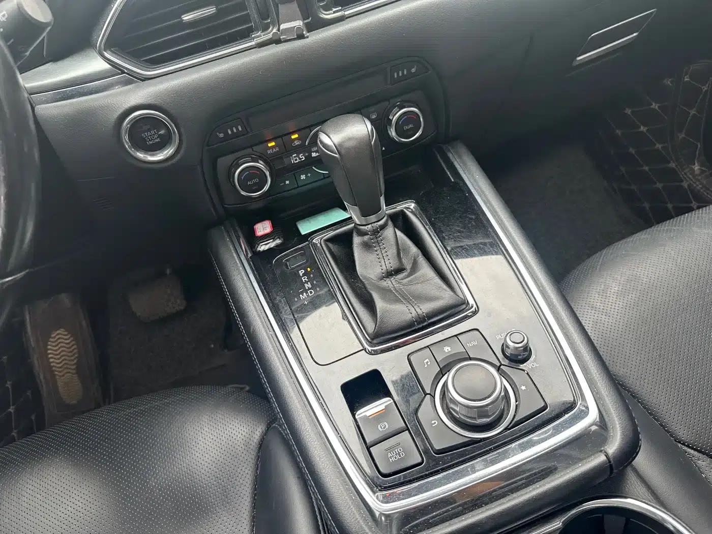 Mazda CX-8 2019 2.5L AWD Premium Edition — миниатюра 11