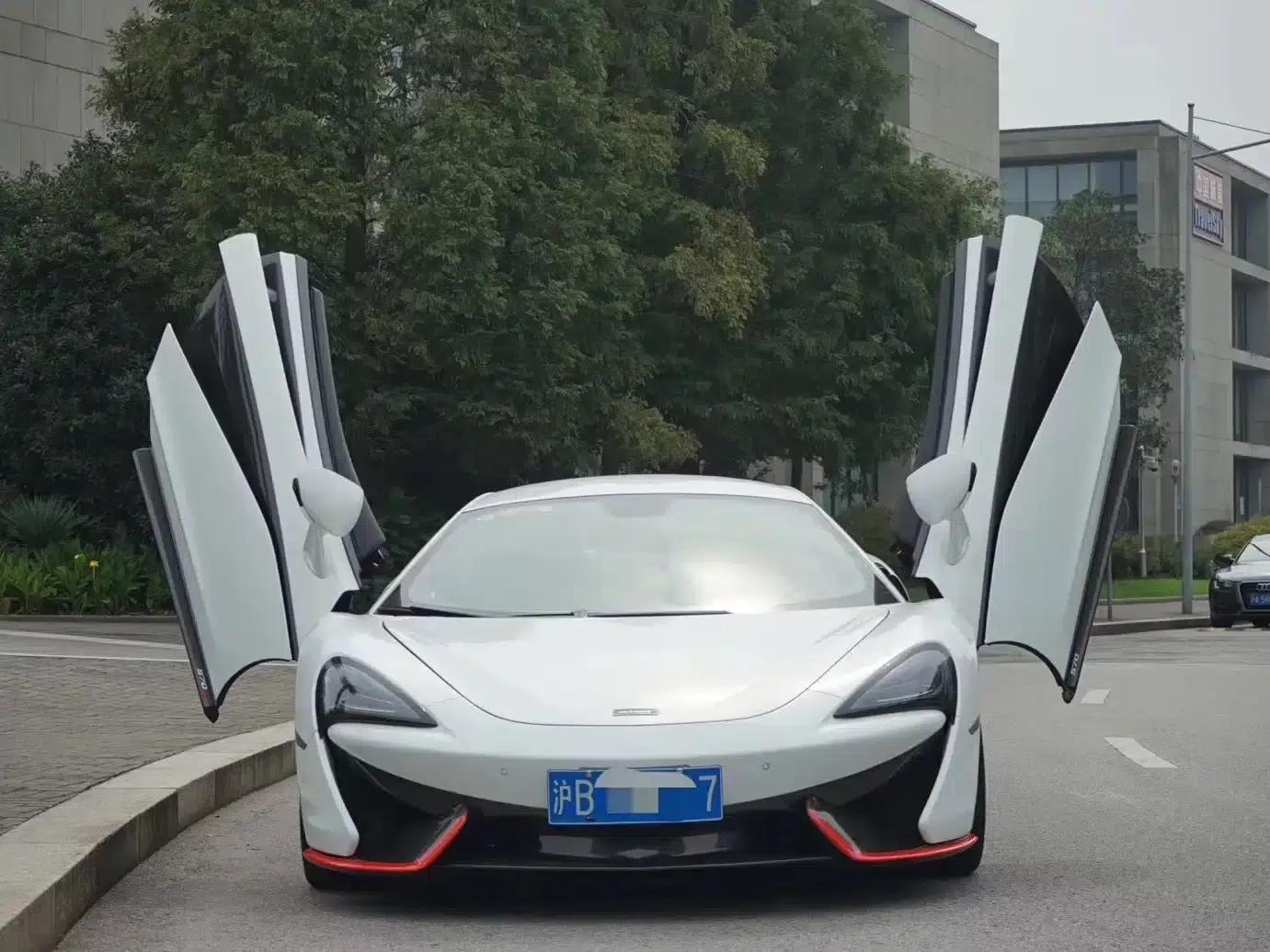 McLaren 570 2015 570S 3.8T Coupe — миниатюра 3
