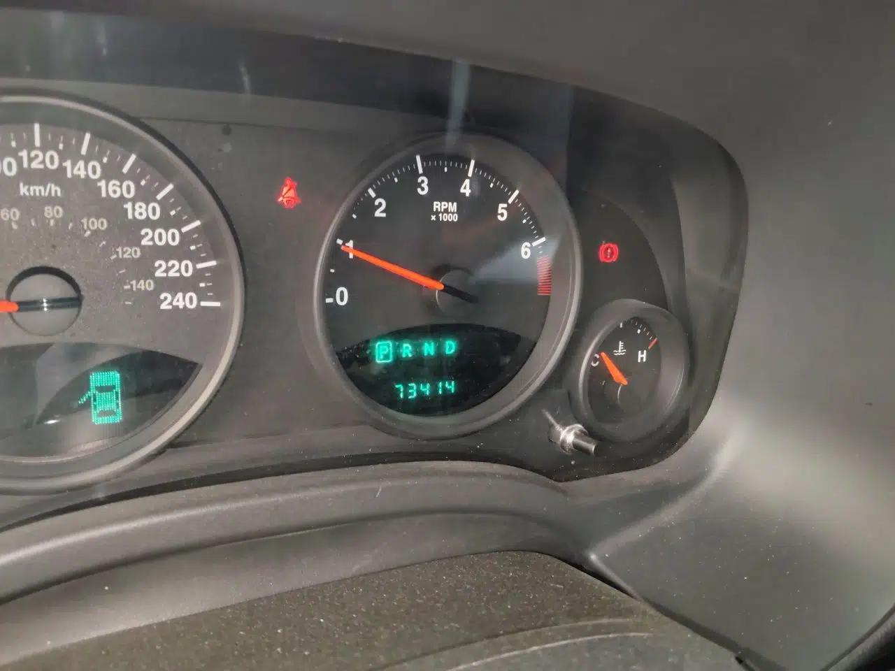 Jeep Patriot 2012 2.4 Sport Edition — миниатюра 12