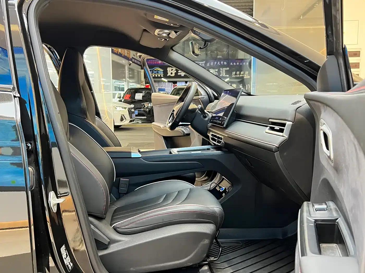 Nezha X 2024 Model 400 Premium Edition — миниатюра 17