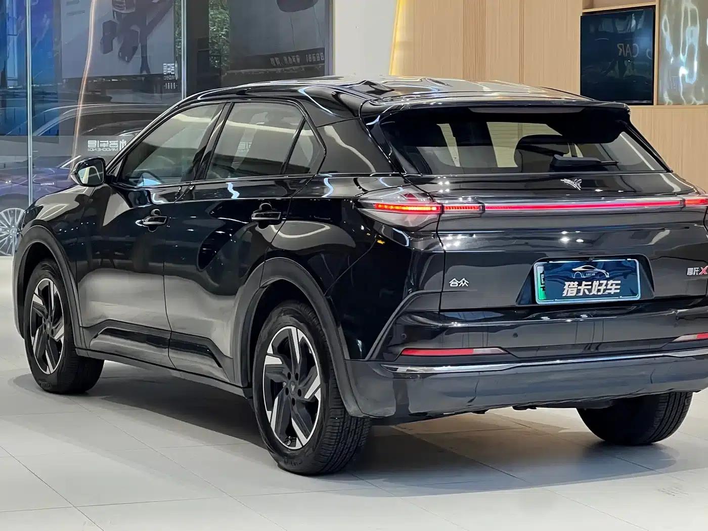 Nezha X 2024 Model 400 Premium Edition — миниатюра 21