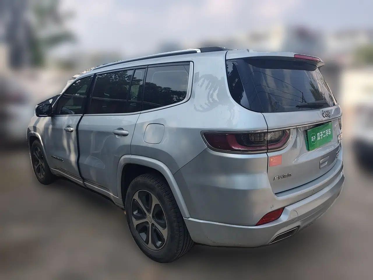Jeep Commander PHEV 2020 2.0T Plug-in Hybrid Enjoyment Version — миниатюра 4