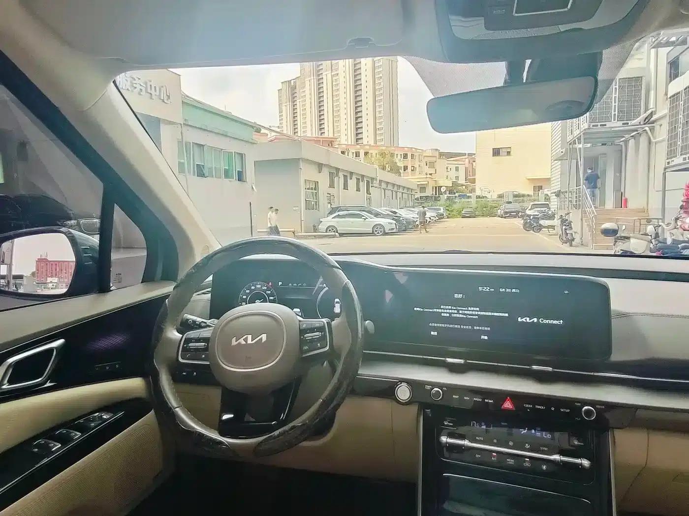 Carnival 2021 2.0T Flagship Edition — миниатюра 15