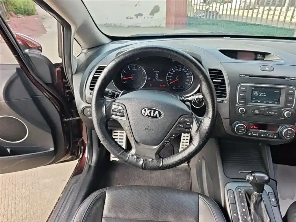 Kia K3S 2014 1.6L Automatic Premium — миниатюра 11
