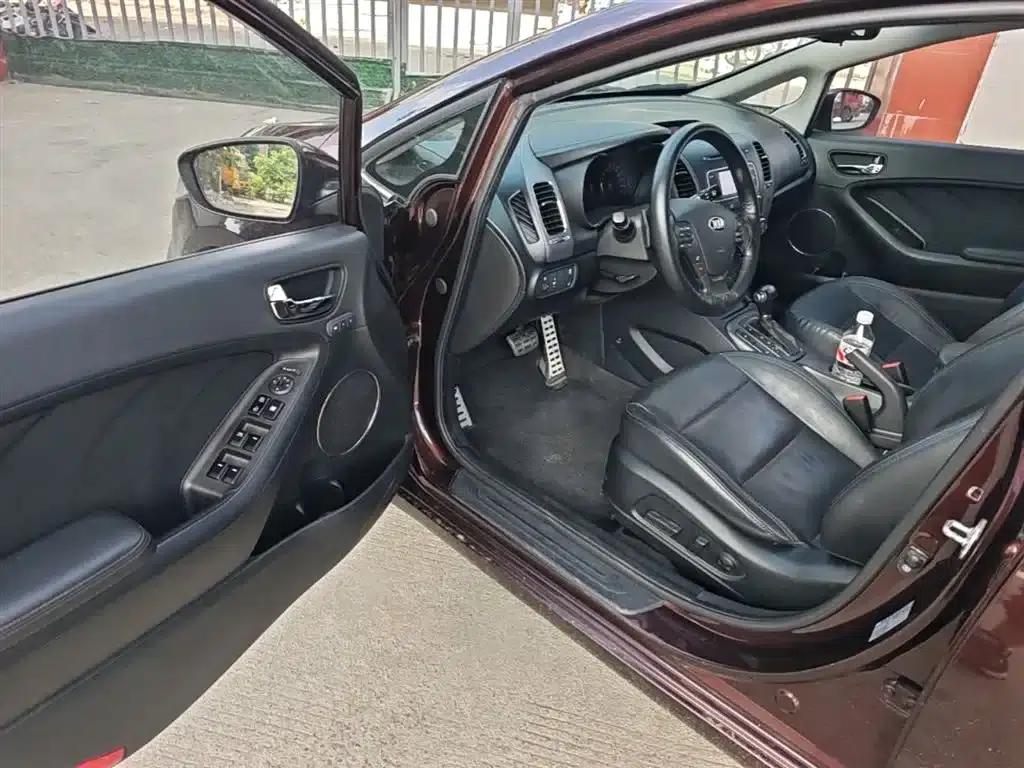 Kia K3S 2014 1.6L Automatic Premium — миниатюра 16