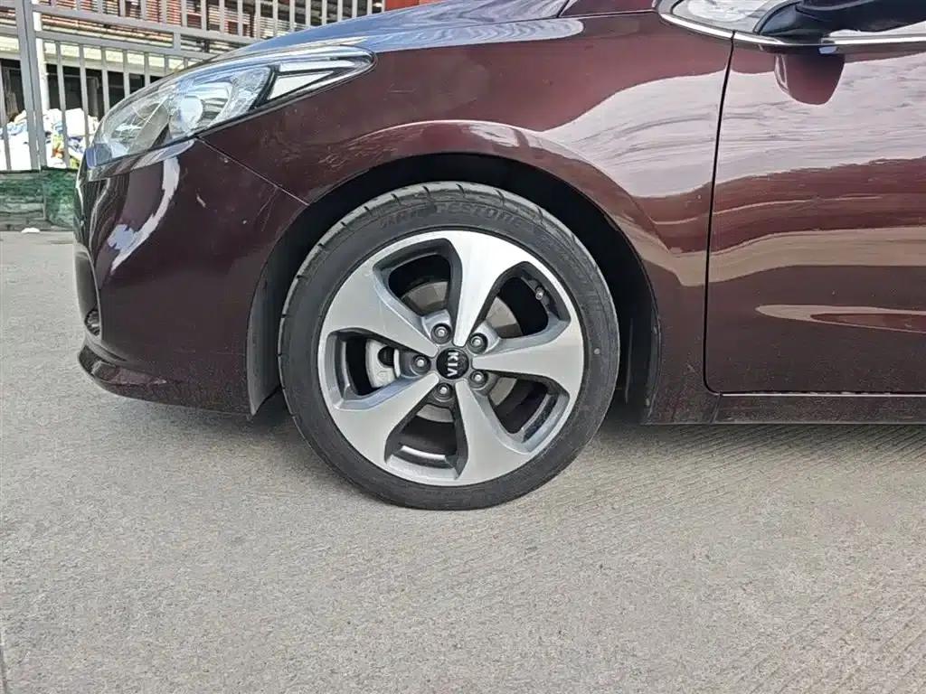 Kia K3S 2014 1.6L Automatic Premium — миниатюра 23