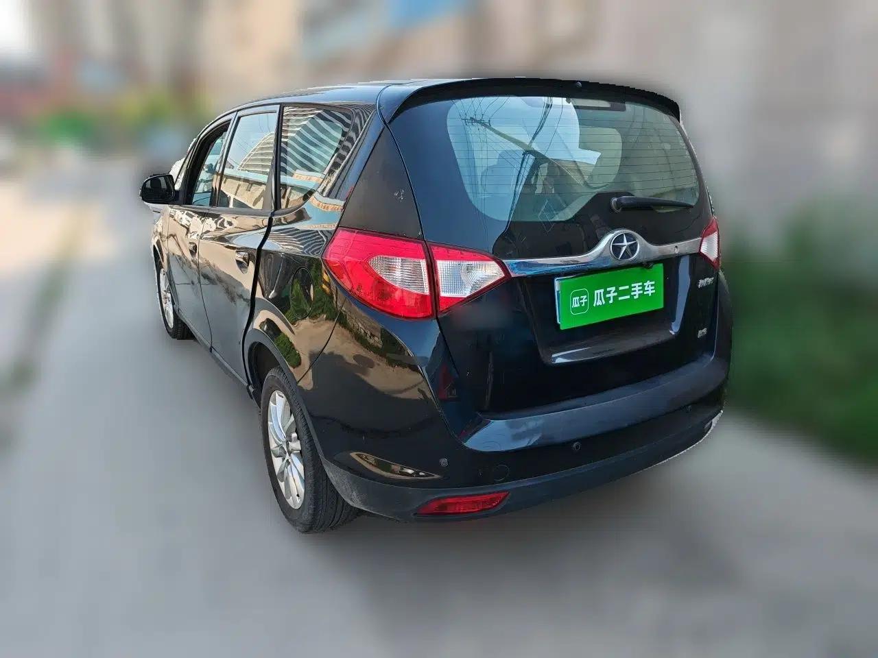 JAC Group Refine M2 2013 1.5L Manual Comfort Model 5 Seats — миниатюра 4