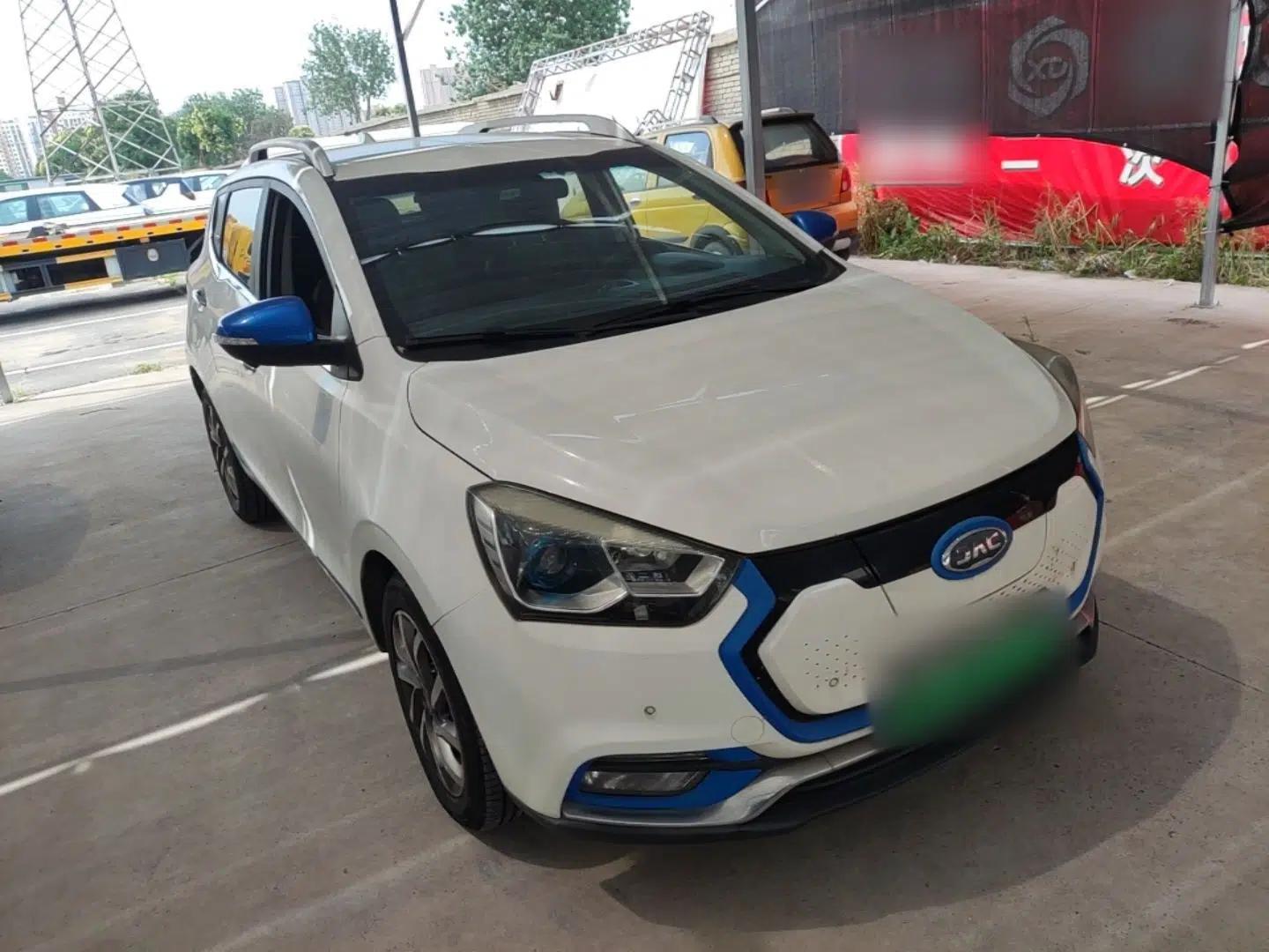 JAC Group iEV7S 2018 Smart Enjoyment Model — миниатюра 3