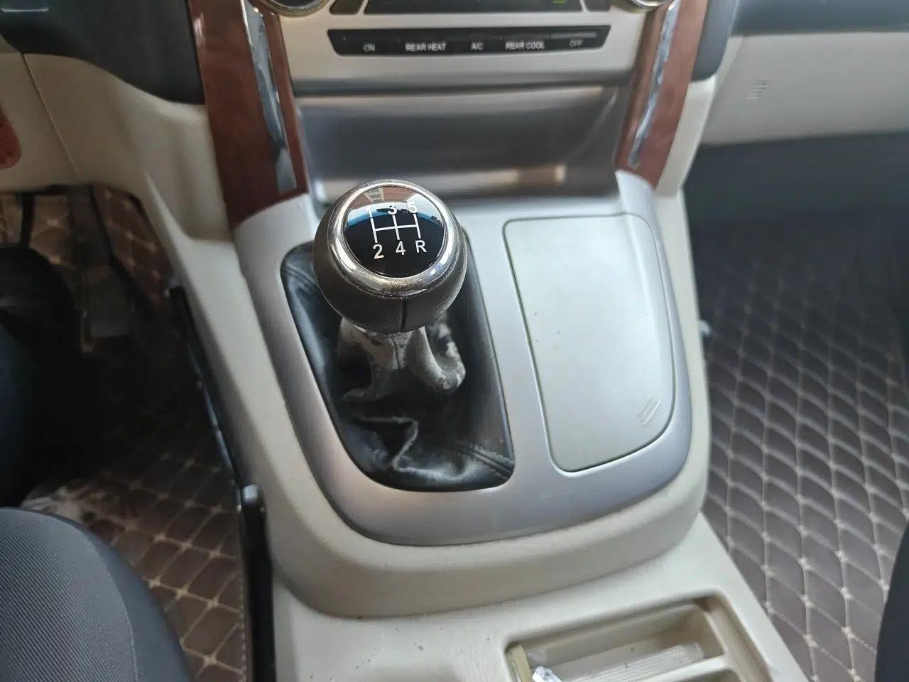 Jinbei Grace 2016 2.2L Classic Edition Standard Version Long Wheelbase 10 Seats — миниатюра 14