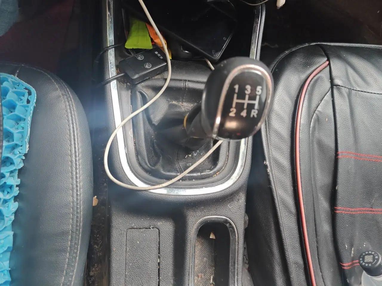 Jinbei Gold Hiace 2021 1.5L Passenger Vehicle Travel Lion 5-Seater — миниатюра 13