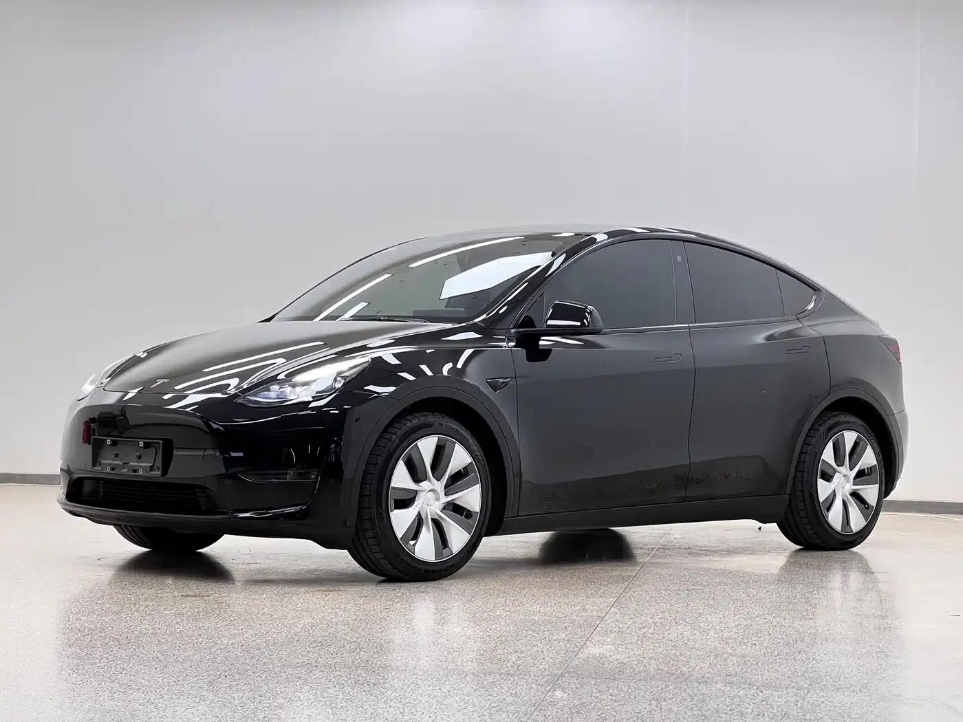 Model Y 2022 Facelift Long Range All-Wheel Drive Version — миниатюра 1