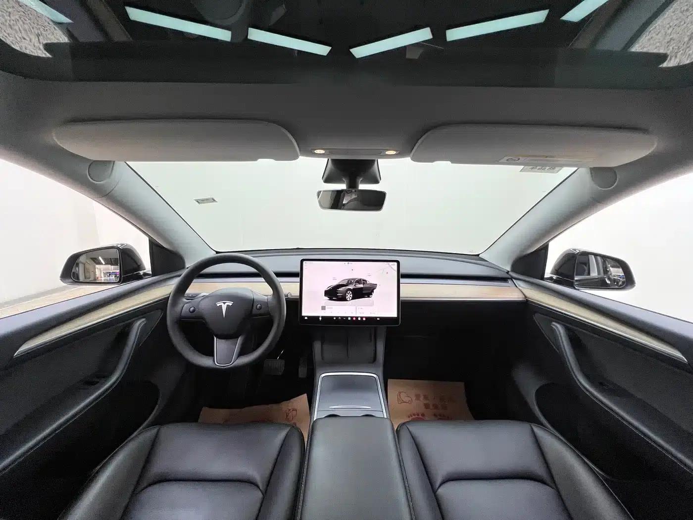 Model Y 2022 Facelift Long Range All-Wheel Drive Version — миниатюра 20