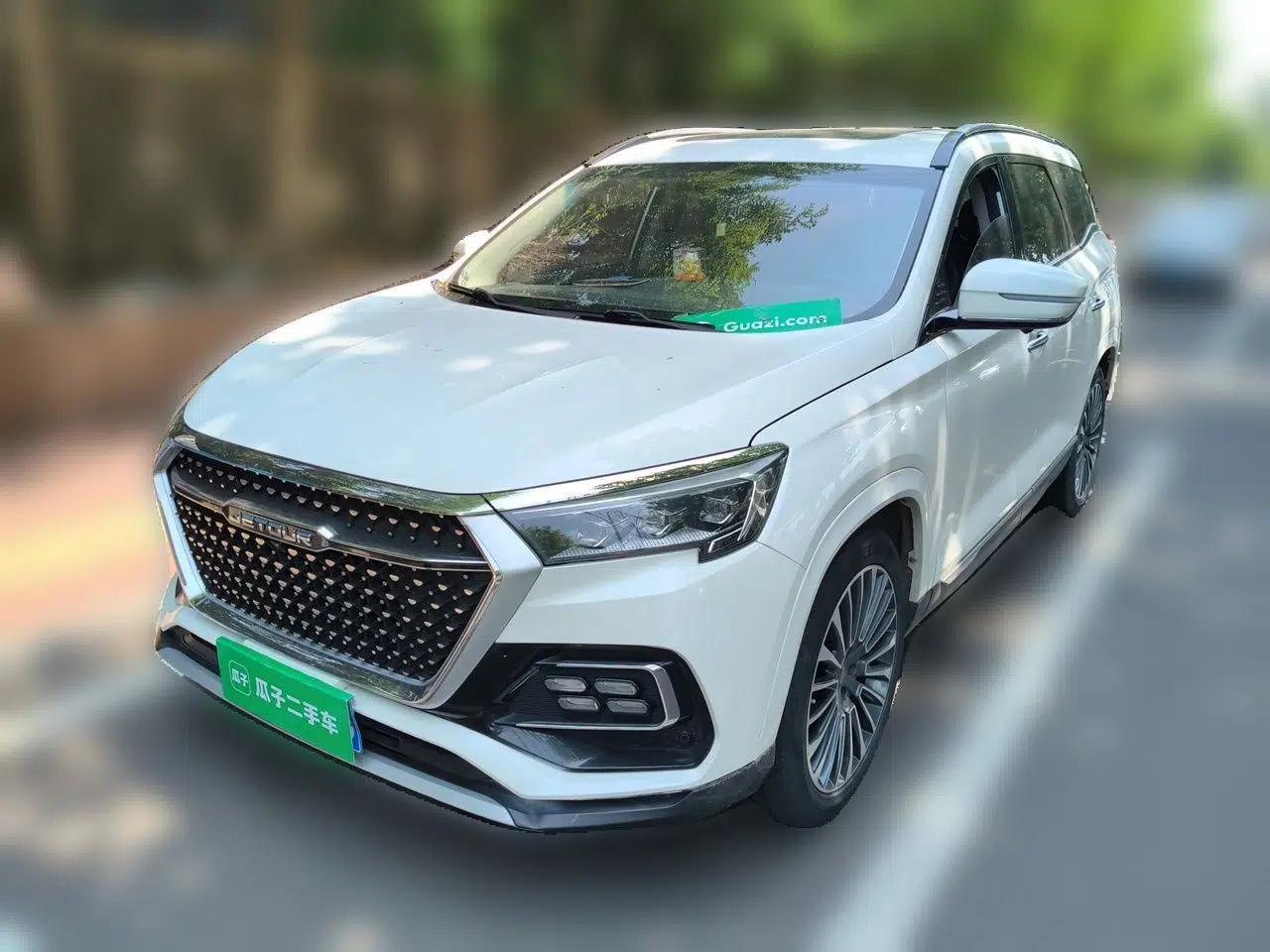 JETOUR X95 2020 1.6T DCT Exploration Pro Edition 6-seater — миниатюра 1