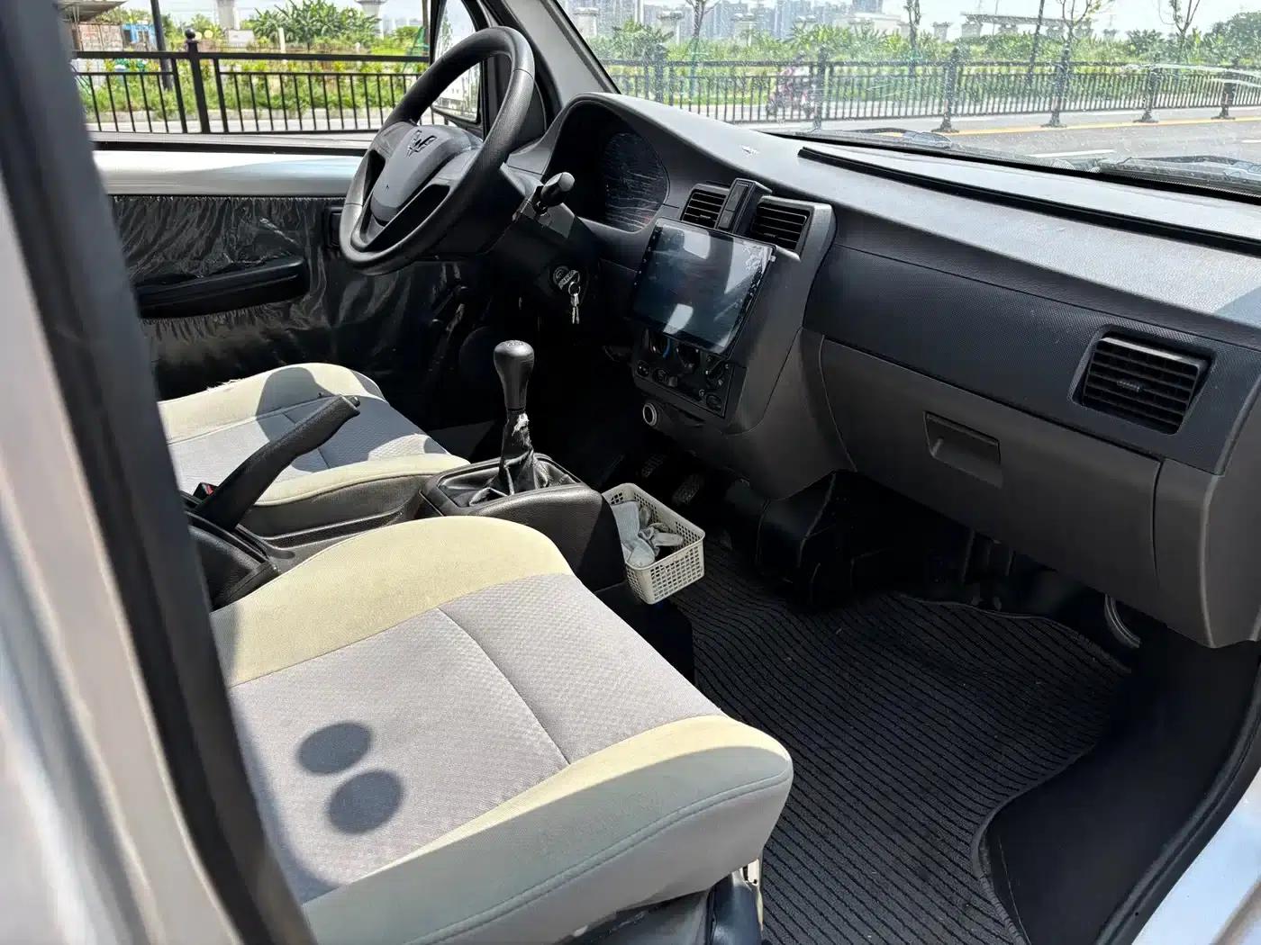 Wuling Rongguang Mini Truck 2021 1.5L Standard Air-Conditioned Single Cab L3C — миниатюра 12