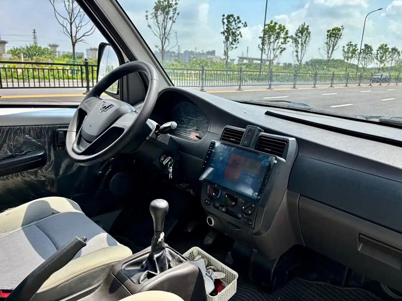 Wuling Rongguang Mini Truck 2021 1.5L Standard Air-Conditioned Single Cab L3C — миниатюра 13