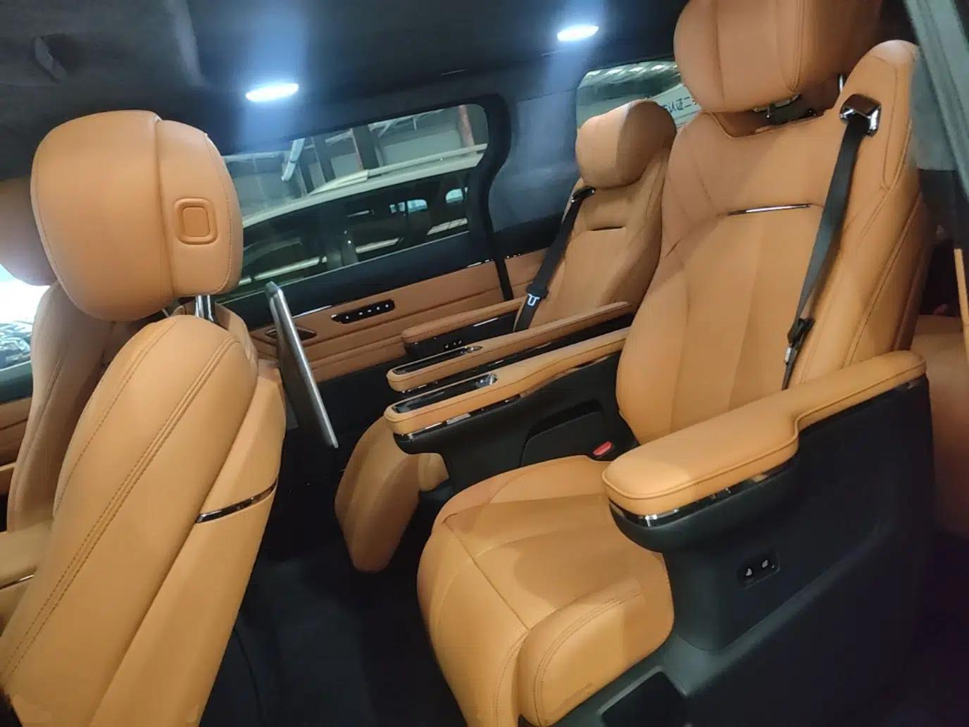 Geely Galaxy LEVC L380 2024 140-Degree 6-Seater All-Wheel-Drive Ultra — миниатюра 20