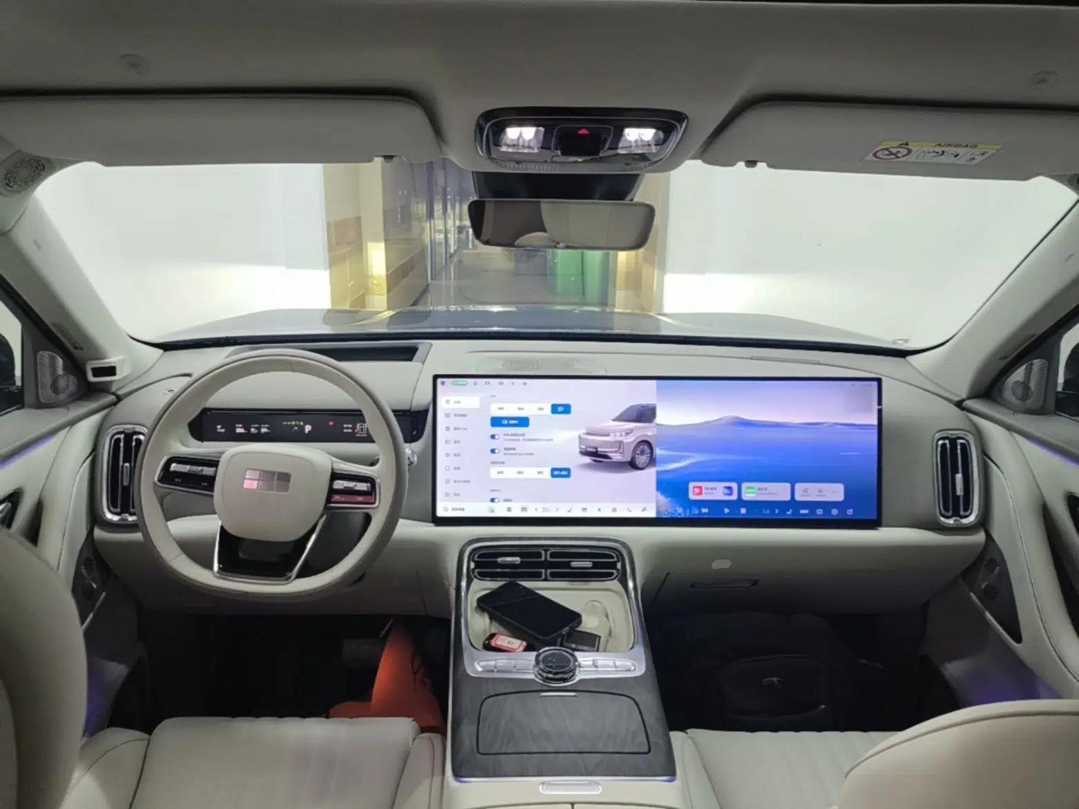 Geely Galaxy M9 2025 Model 210km Four-Wheel-Drive Leading Edition — миниатюра 12