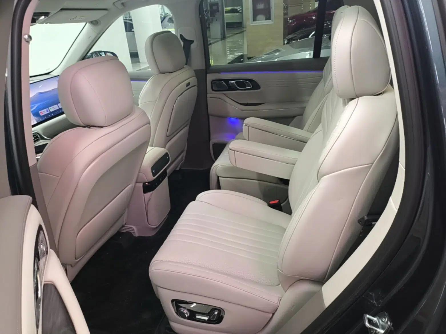 Geely Galaxy M9 2025 Model 210km Four-Wheel-Drive Leading Edition — миниатюра 20