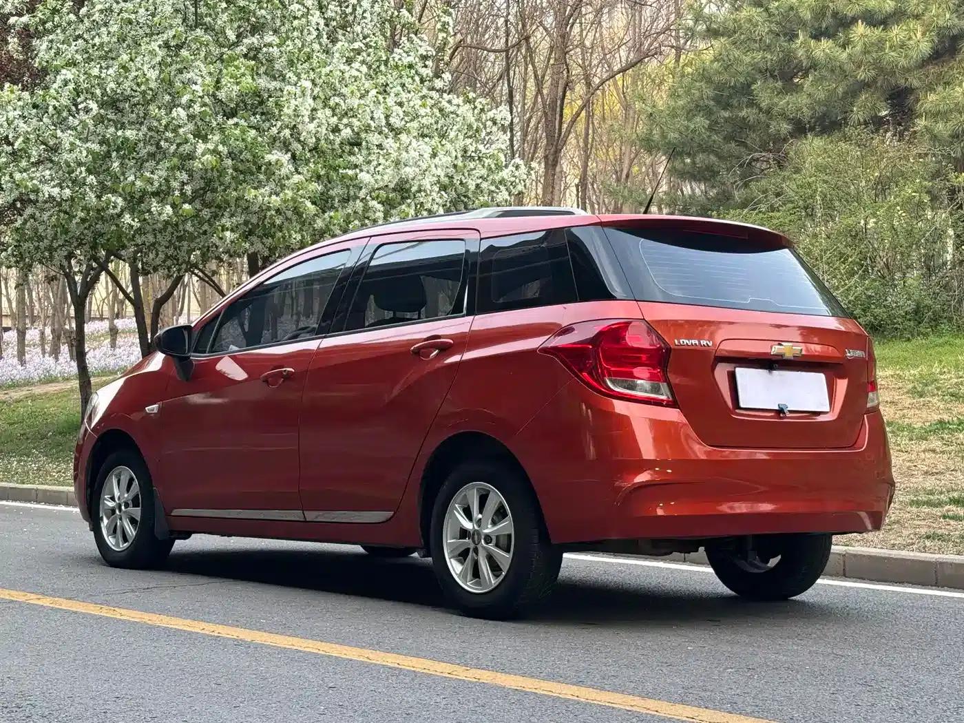 Chevrolet Aveo RV 2016 1.5L Manual Comfort Edition — миниатюра 4