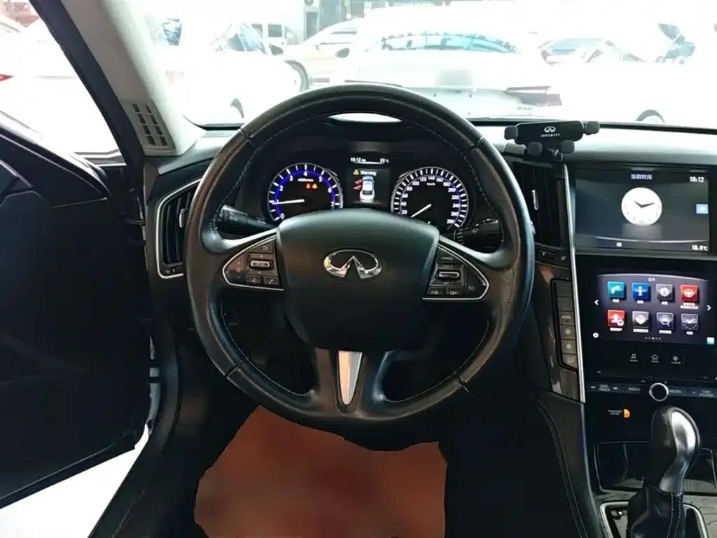 Infiniti Q50 2014 2.0T Comfort Edition — миниатюра 11