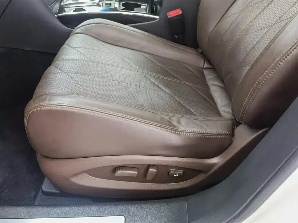 Infiniti QX70 2018 3.7L Automatic — миниатюра 16