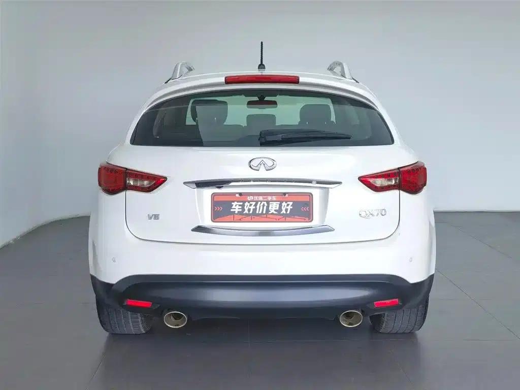 Infiniti QX70 2018 3.7L Automatic — миниатюра 3