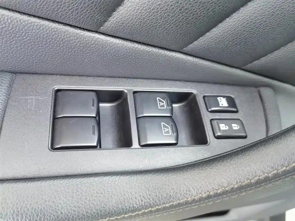 Infiniti QX70 2018 3.7L Automatic — миниатюра 21