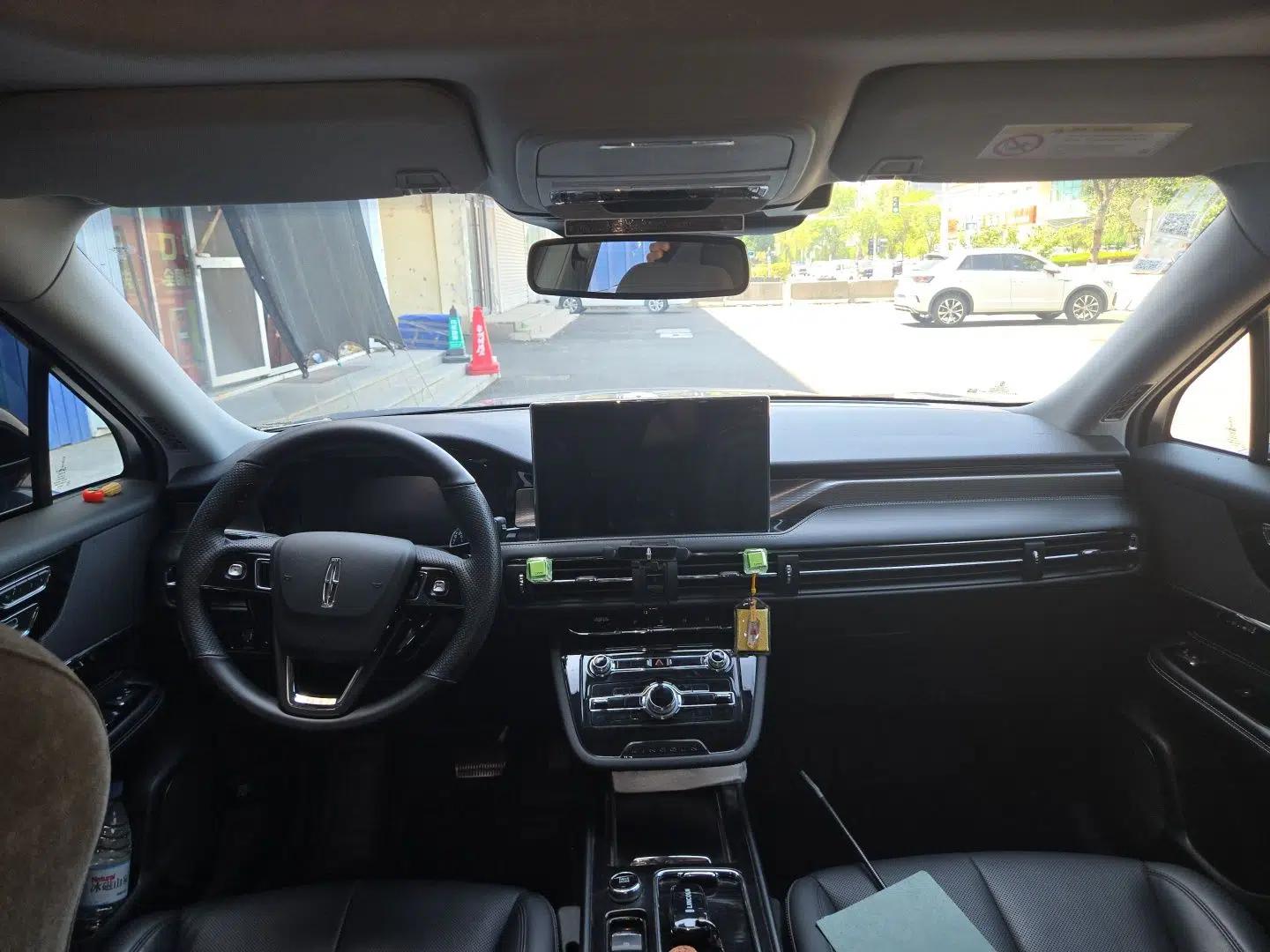 Lincoln Corsair New Energy 2021 PHEV Four-Wheel Drive e-Enjoy Edition — миниатюра 9