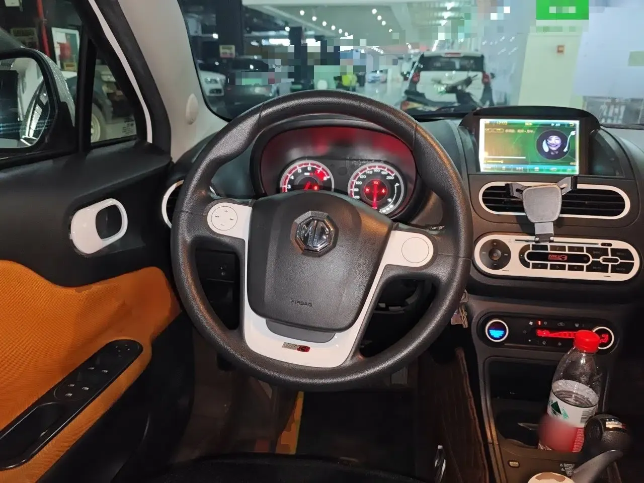 MG 3SW 2015 1.5L AMT Elite Model — миниатюра 10