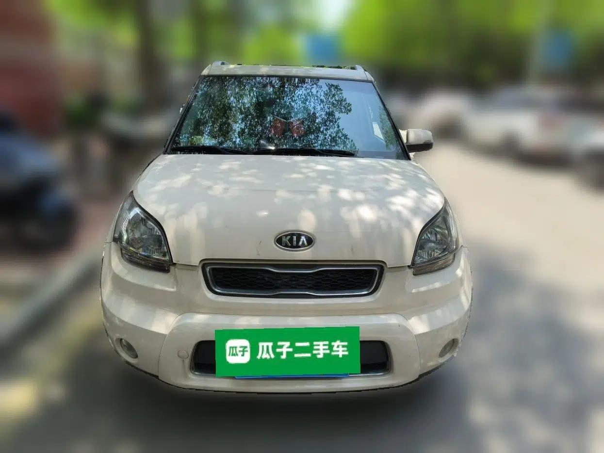 Kia Soul 2013 1.6L AT Premium — миниатюра 2
