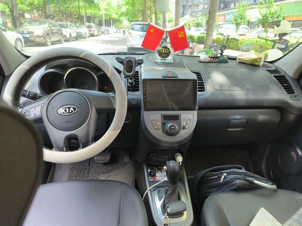Kia Soul 2013 1.6L AT Premium — миниатюра 9