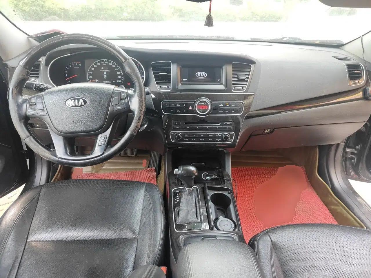 Kia Cadenza 2013 2.4L Business Sunroof Version China V Standard — миниатюра 9