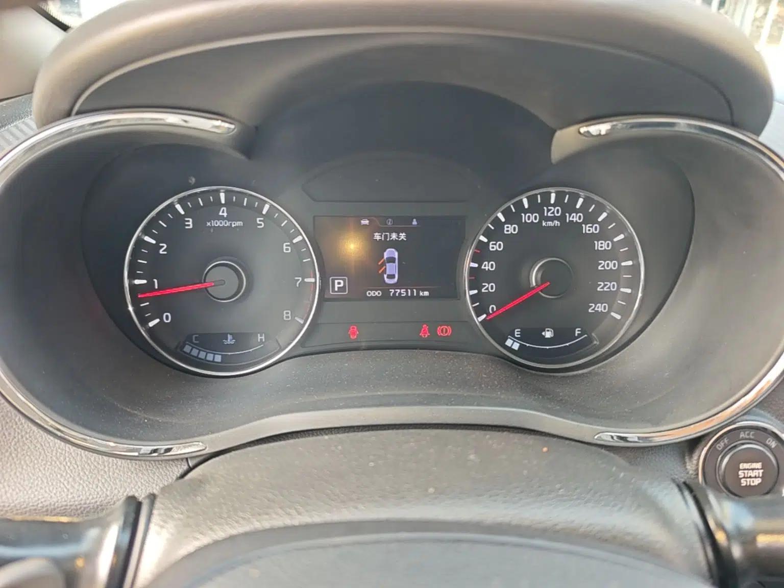 Kia K3S 2014 1.6L Automatic Premium — миниатюра 14