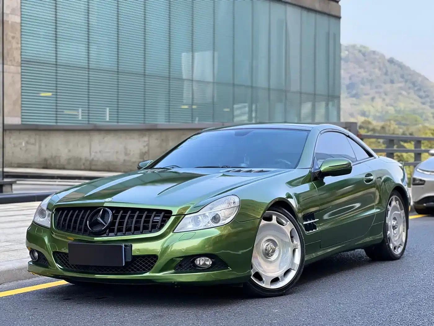 Mercedes-Benz SL-Class 2010 SL 300 — миниатюра 1