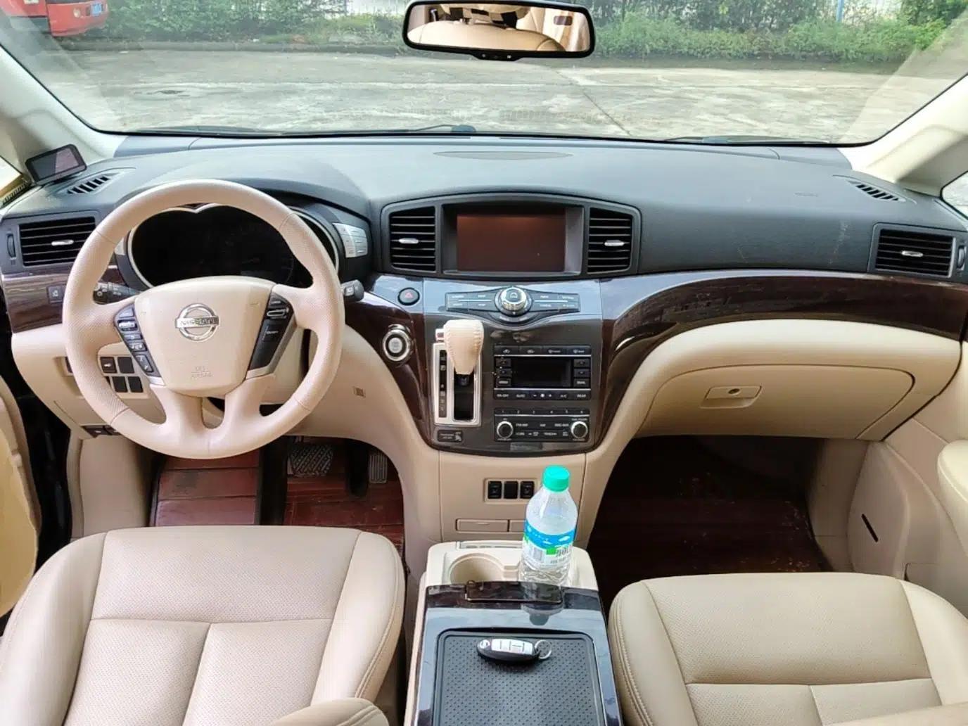 Nissan Quest 2015 3.5L SL — миниатюра 12