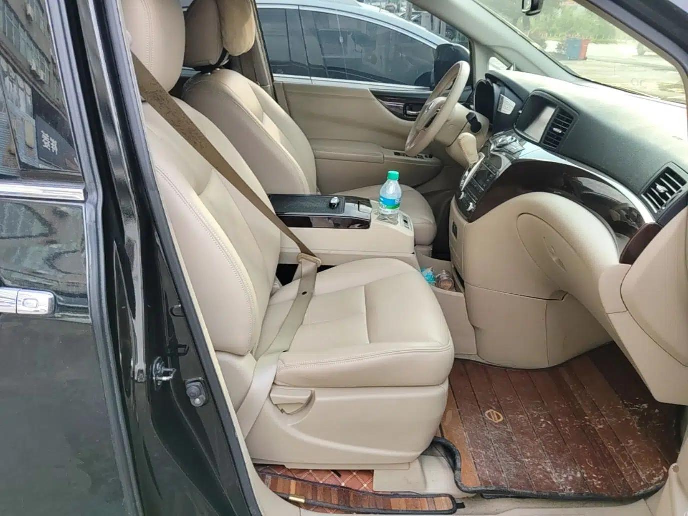 Nissan Quest 2015 3.5L SL — миниатюра 19
