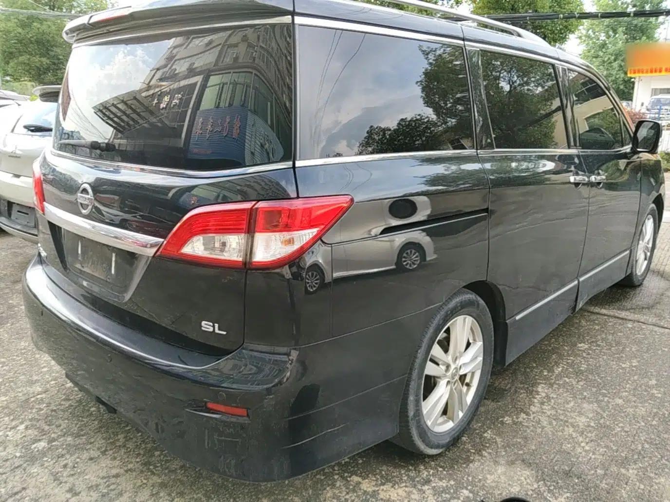 Nissan Quest 2015 3.5L SL — миниатюра 9