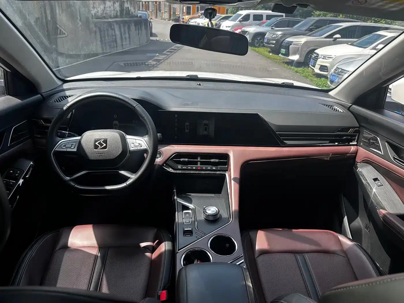 Sihao X8 2022 Great Sage Edition 300T DCT Traveler 7-seater — миниатюра 15