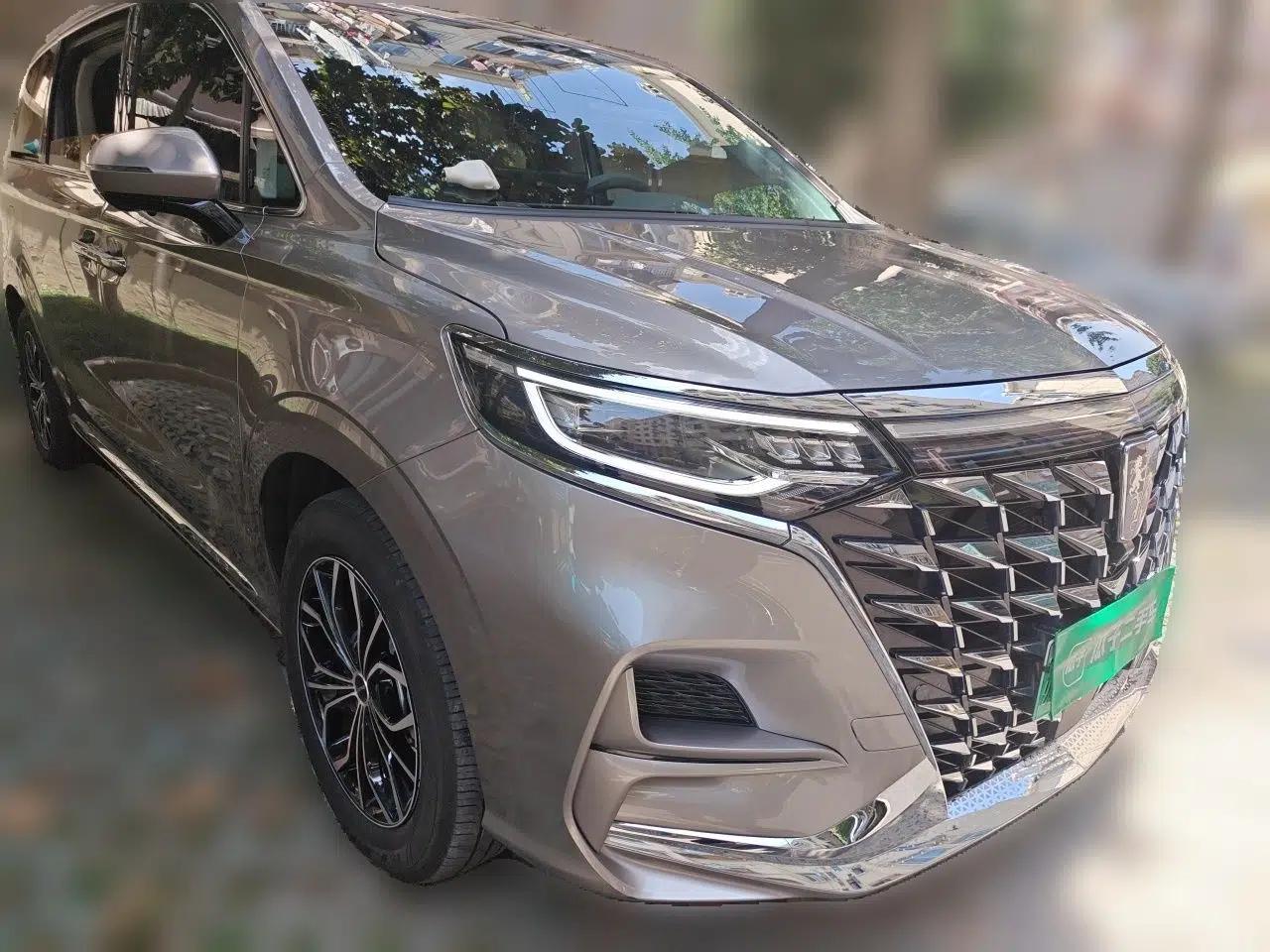 Roewe iMAX8 New Energy 2025 1.5T DMH Lu Zun Deluxe Edition — миниатюра 3