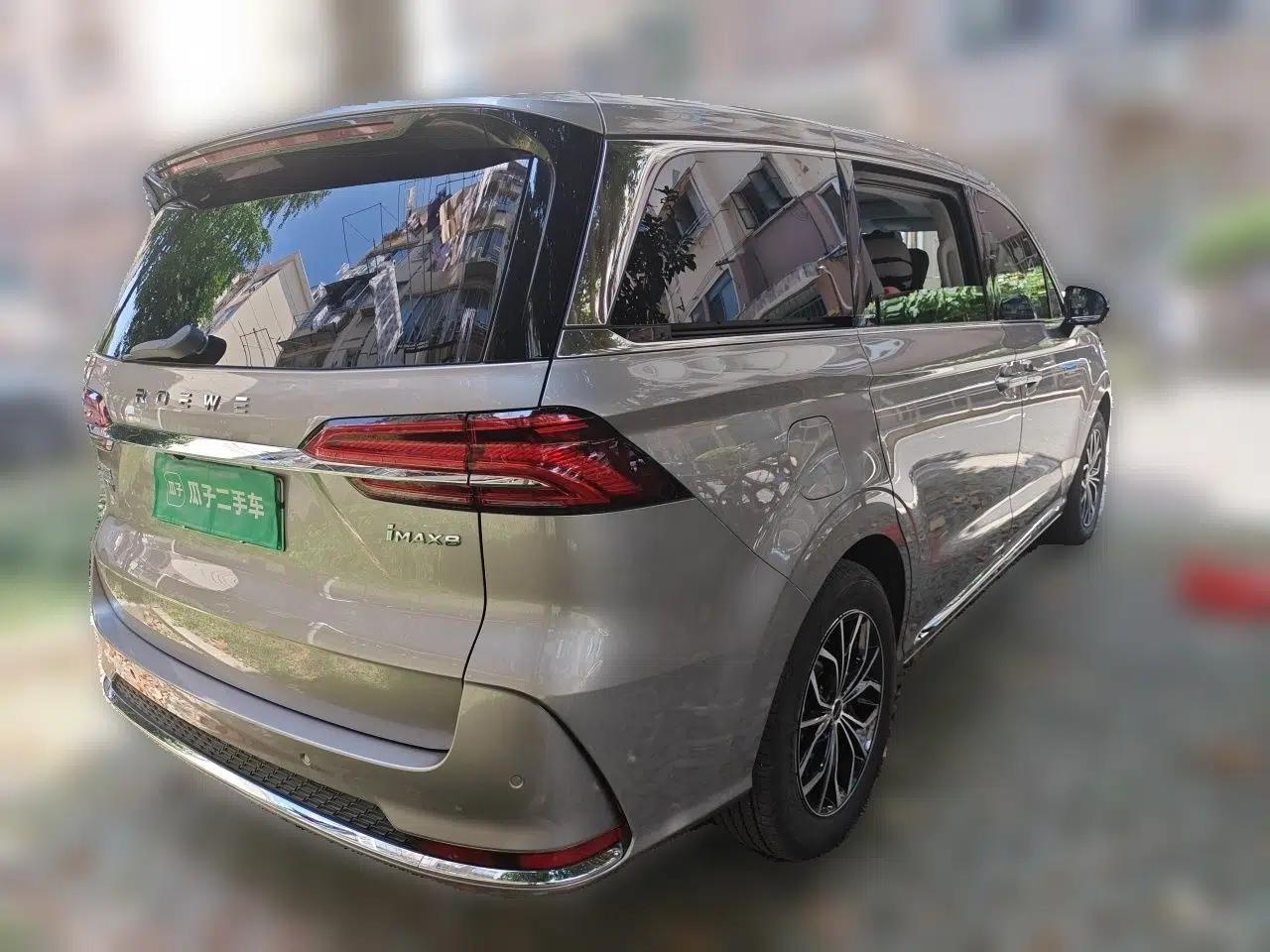 Roewe iMAX8 New Energy 2025 1.5T DMH Lu Zun Deluxe Edition — миниатюра 6