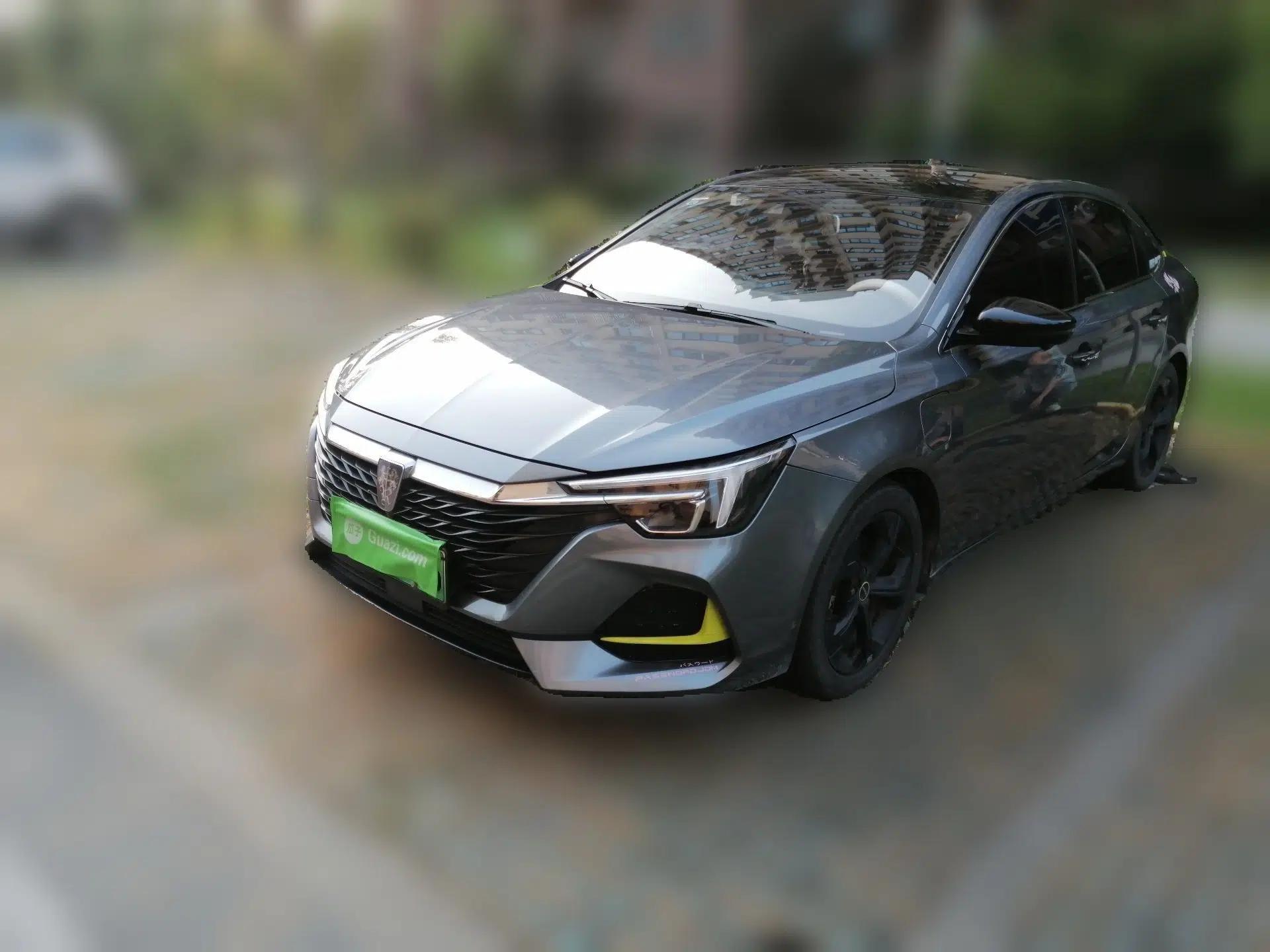 Roewe i6 MAX New Energy 2020 1.5T PHEV Cool & Spacious Skyroof Intelligent Drive Supreme Edition — миниатюра 1