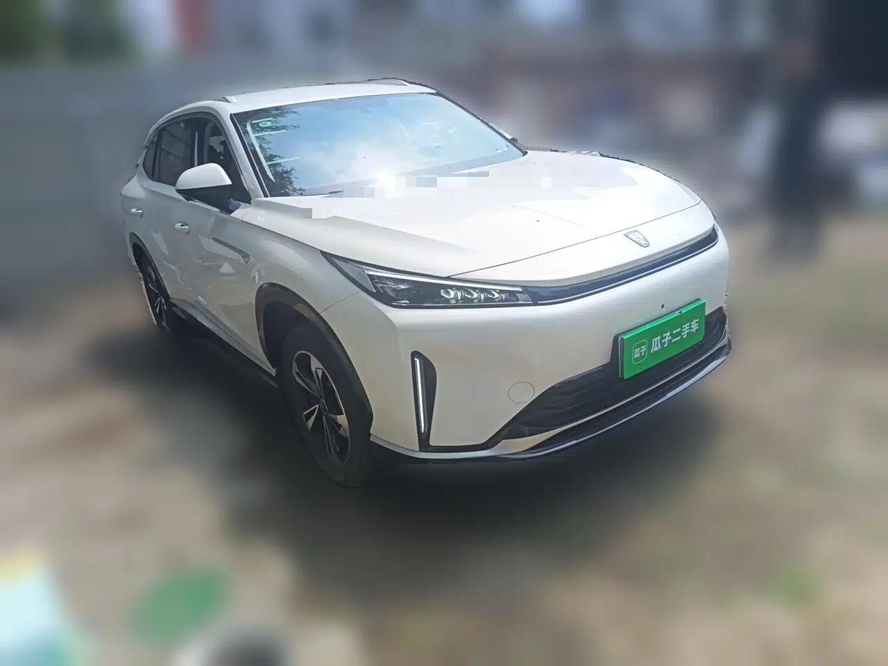 Roewe D5X DMH 2024 135 Luxury Edition — миниатюра 3