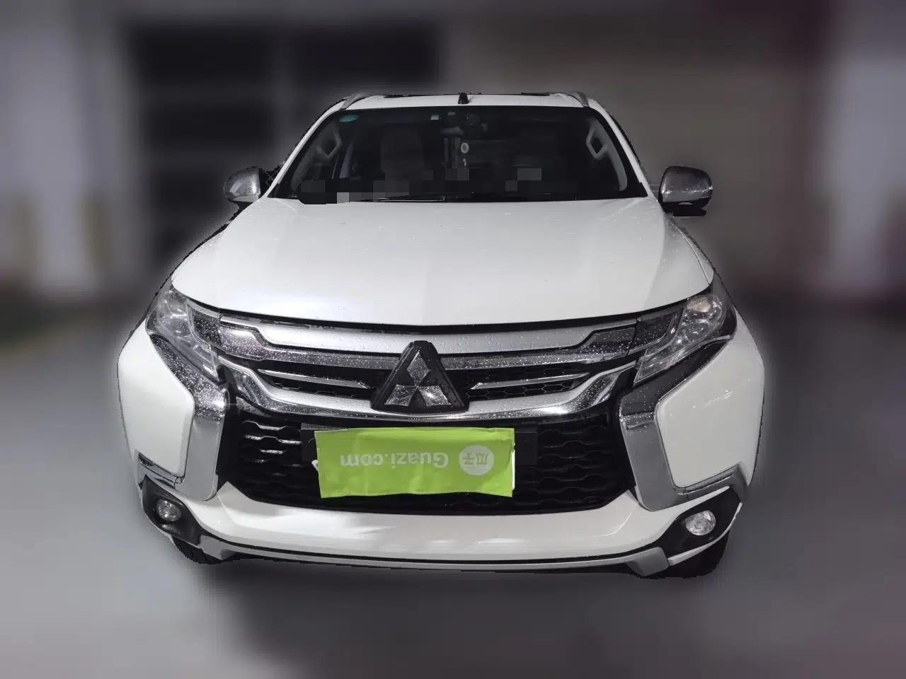Mitsubishi Pajero Sport — миниатюра 2