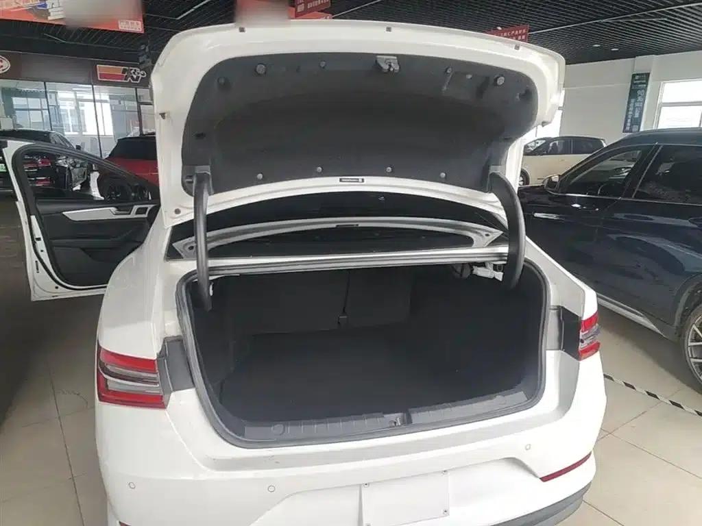 Qin Pro 2019 Super Edition 1.5TI Automatic Intelligent Connected Fashion Model (National VI Emission Standard) — миниатюра 19